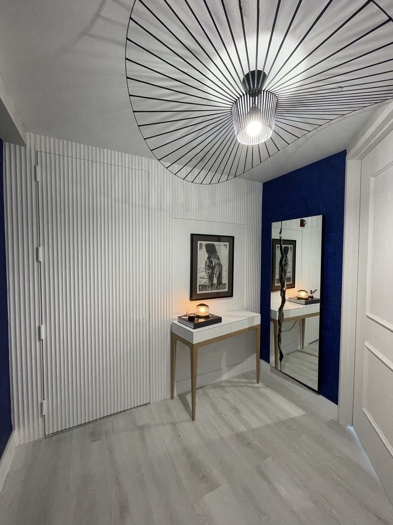 Bath Club Beach Apartment