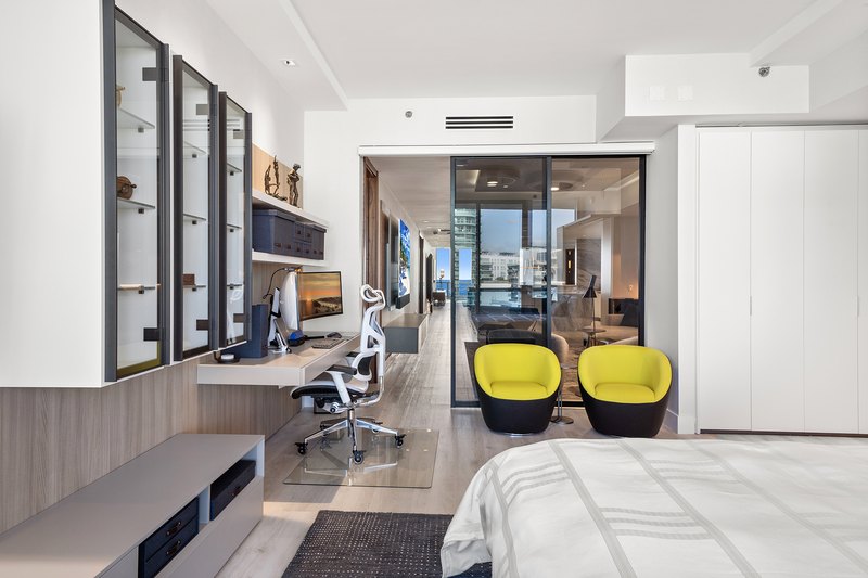 Bath Club Beach Apartment