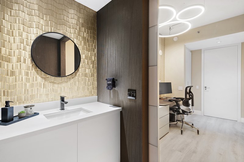 Bath Club Beach Apartment